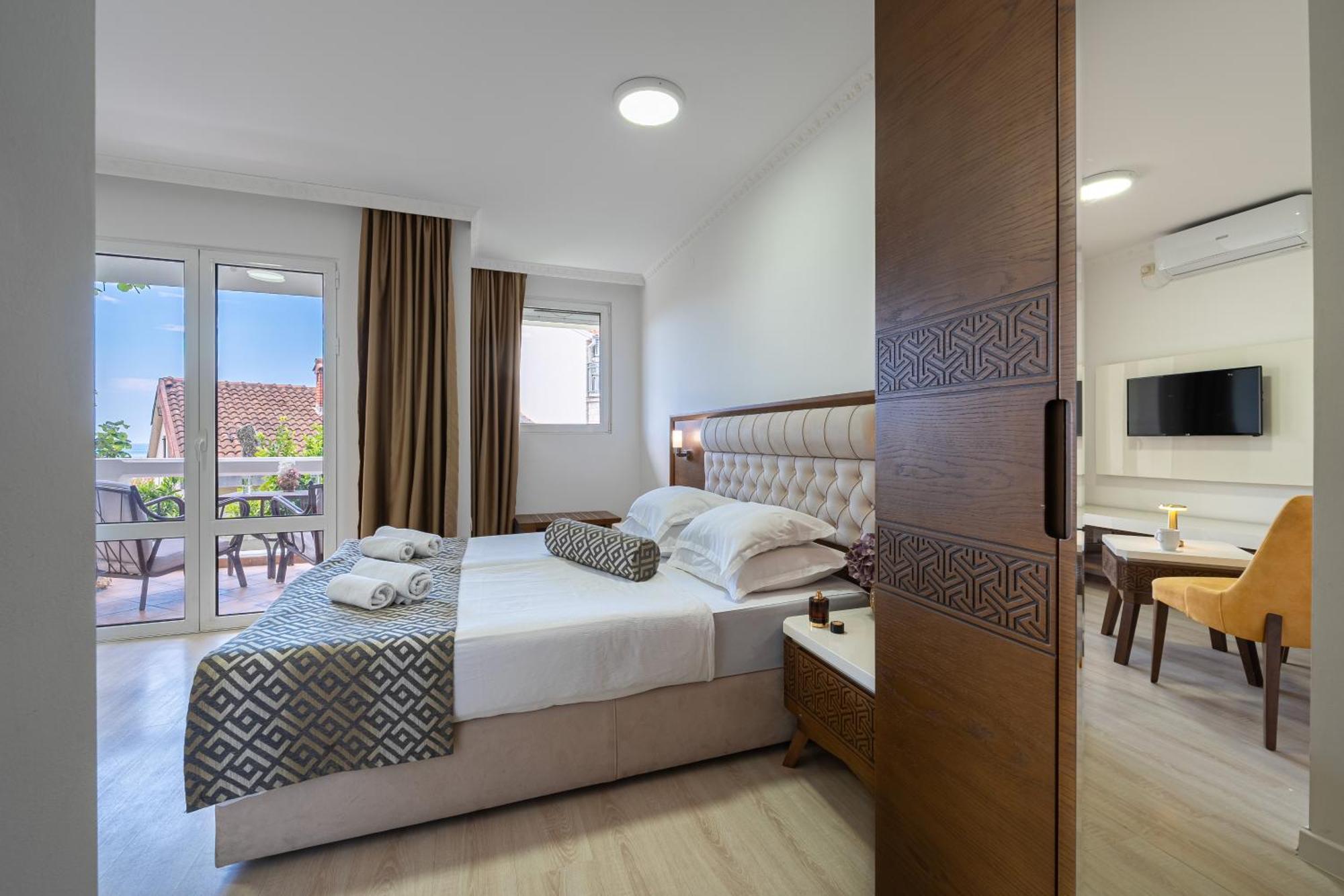 Hotel Adrovic Sveti Stefan Εξωτερικό φωτογραφία