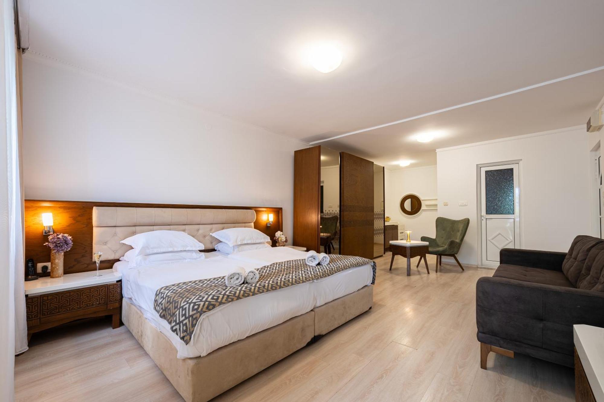 Hotel Adrovic Sveti Stefan Εξωτερικό φωτογραφία