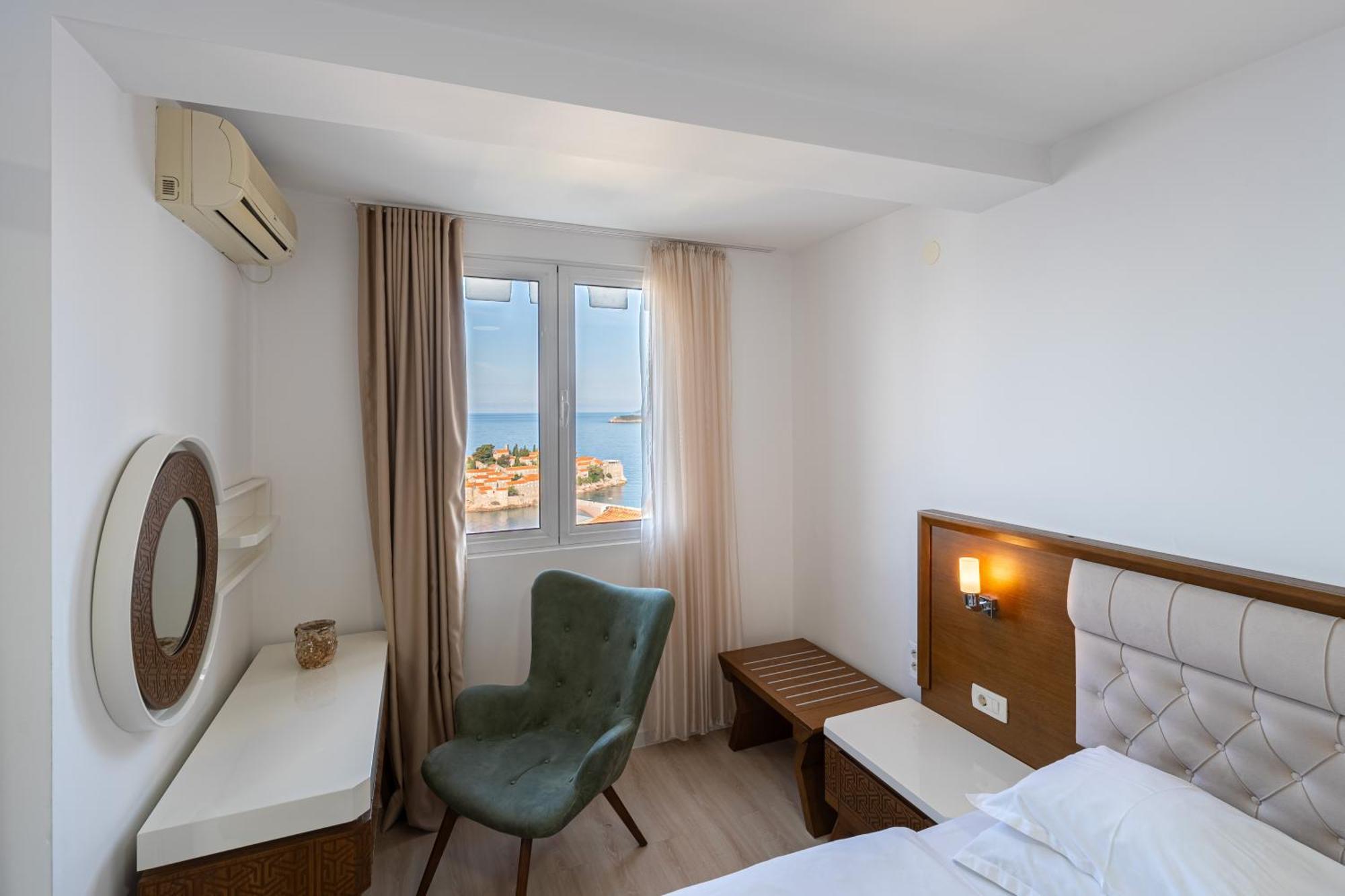 Hotel Adrovic Sveti Stefan Εξωτερικό φωτογραφία